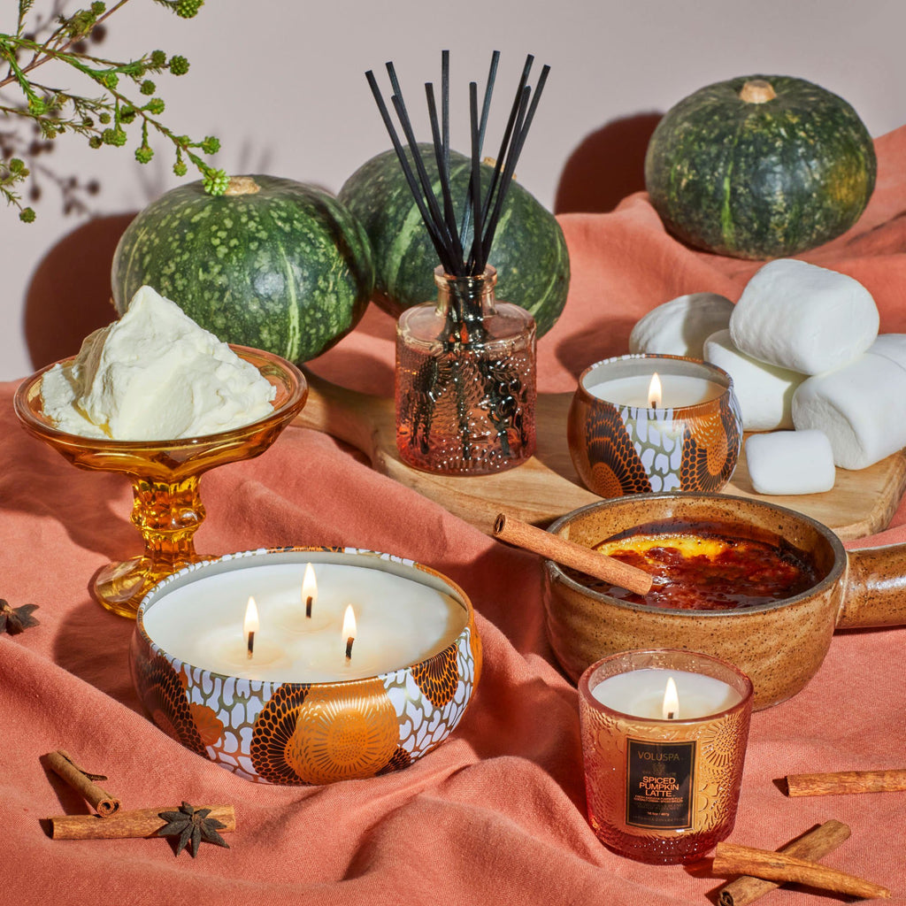 Spiced Pumpkin Latte - Seasonal 3 Wick Tin Candle Zoom - 3